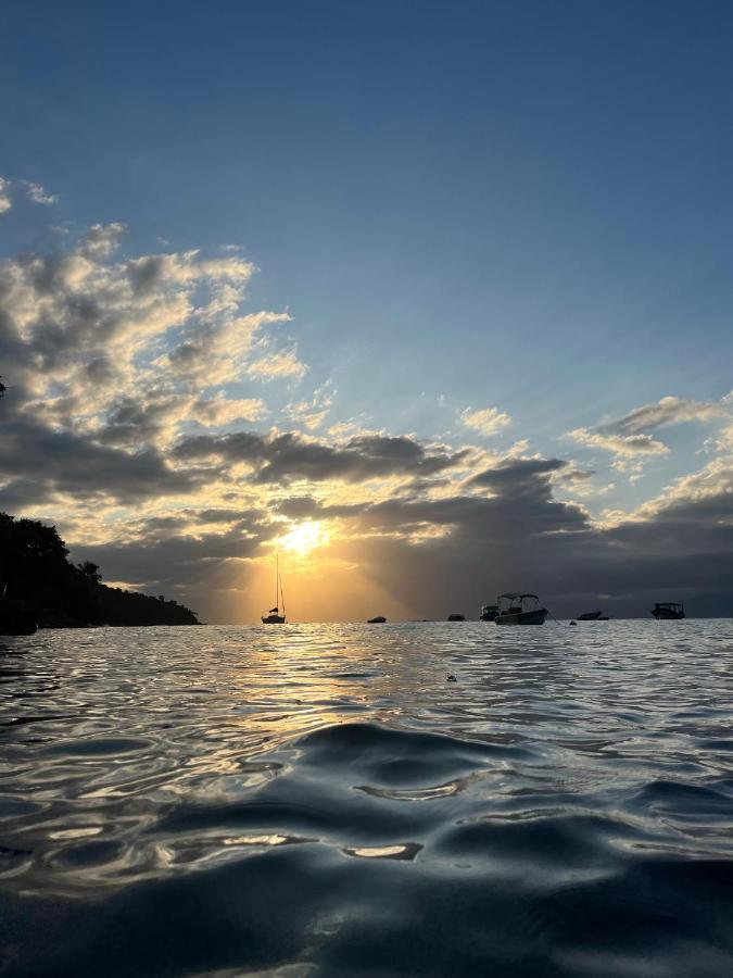 Pousada Conves - Ilha Grande Hotell Praia de Araçatiba Eksteriør bilde