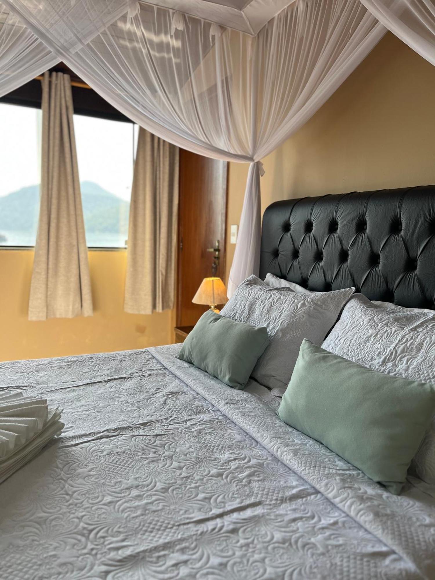 Pousada Conves - Ilha Grande Praia de Araçatiba Rom bilde